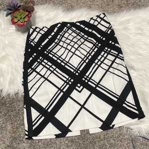 White House|Black Market Skirt